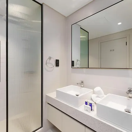 Maison Privee - Exclusive Apt W/ Unmatched Dubai Marina Vistas المظهر الخارجي الصورة